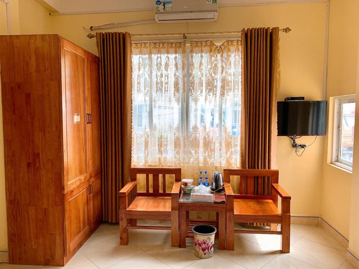 Khach San Tam Son Hotel Ha Giang Exterior photo